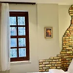 Adria Hotell