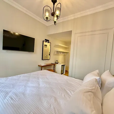 Hotel Adria *