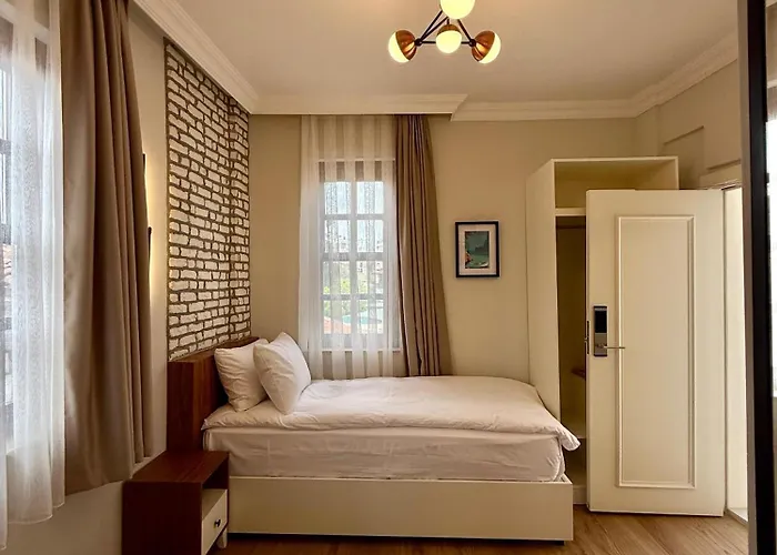 Adria * Αττάλεια