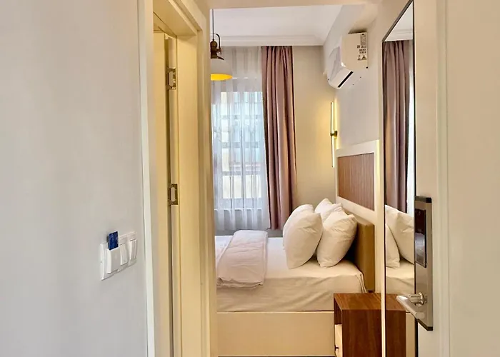 Otel Adria *