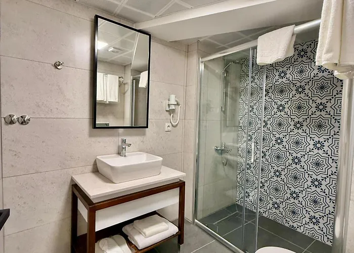 Adria Αττάλεια